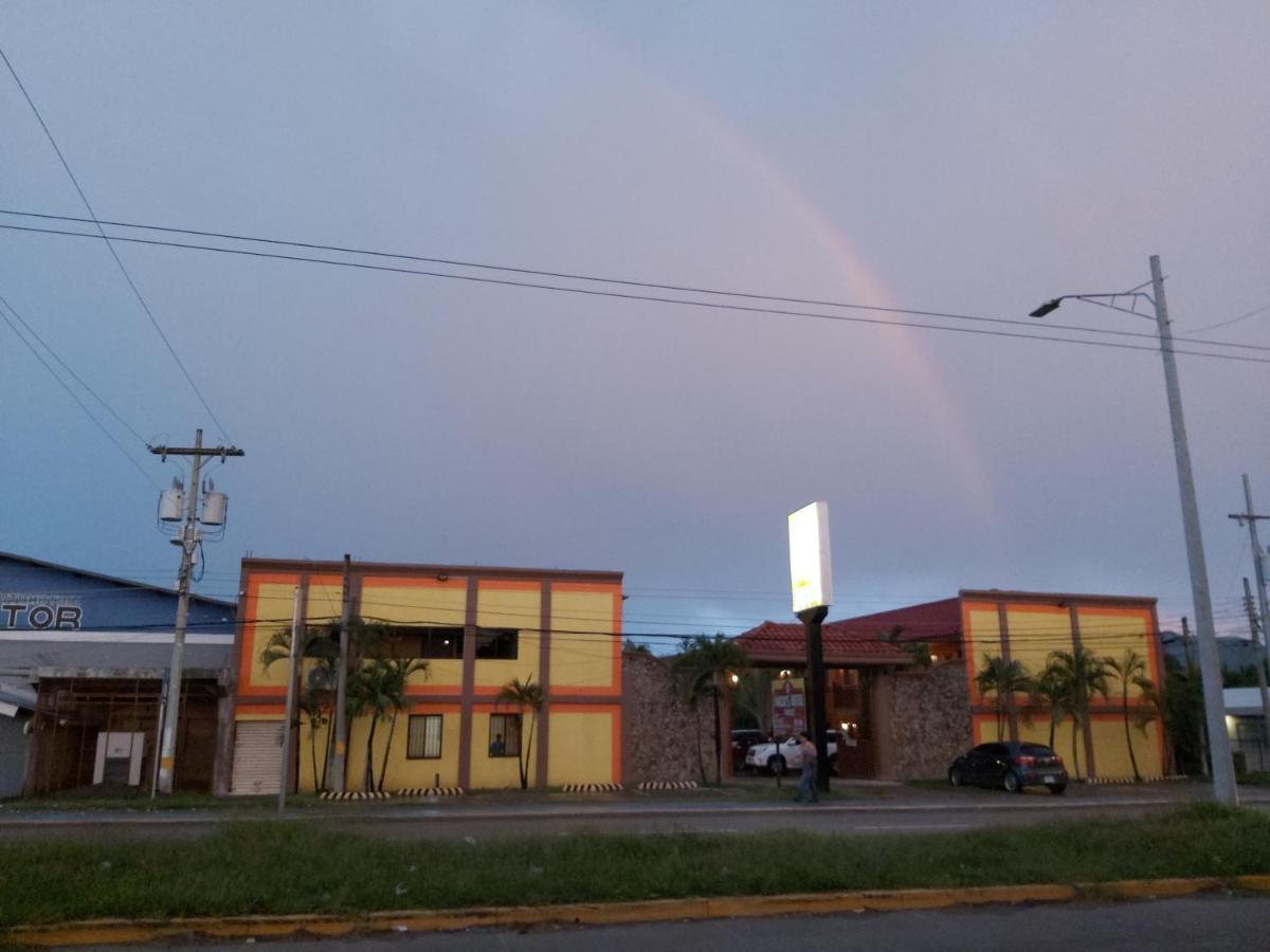 Mados Hotel Guanacaste Чолутека Экстерьер фото