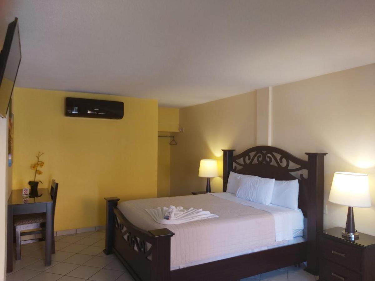 Mados Hotel Guanacaste Чолутека Экстерьер фото